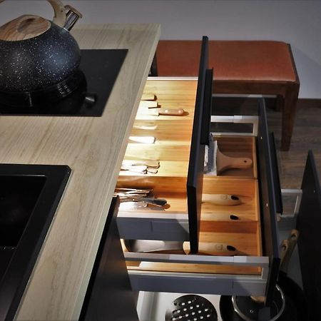 Boutique 108 - Old City, Luxury Apt. With A Garage Krakow Luaran gambar